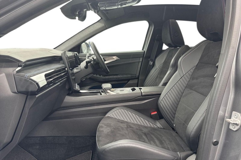 2024 (74) RENAULT RAFALE E-Tech FHEV Iconic Esprit Alpine 5dr Auto 4C 5217471