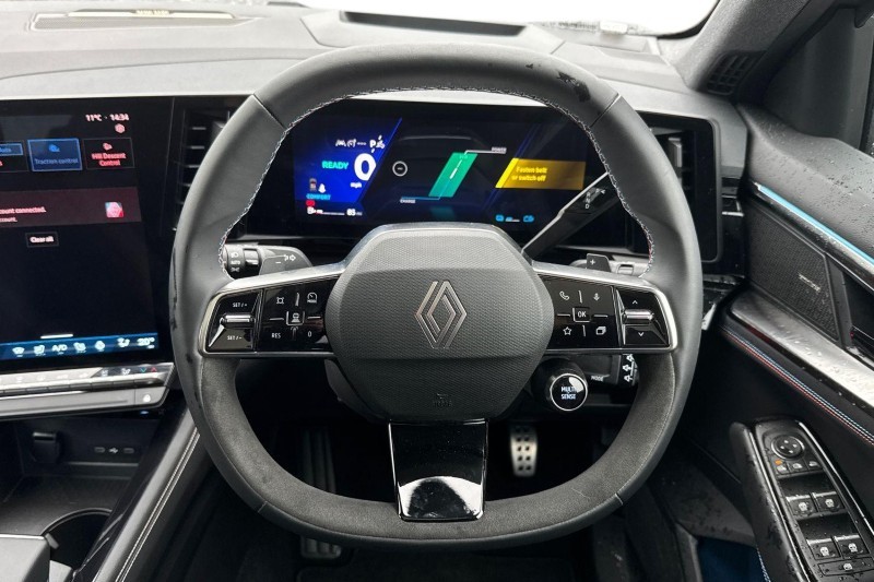 2024 (74) RENAULT RAFALE E-Tech FHEV Iconic Esprit Alpine 5dr Auto 4C 5217483