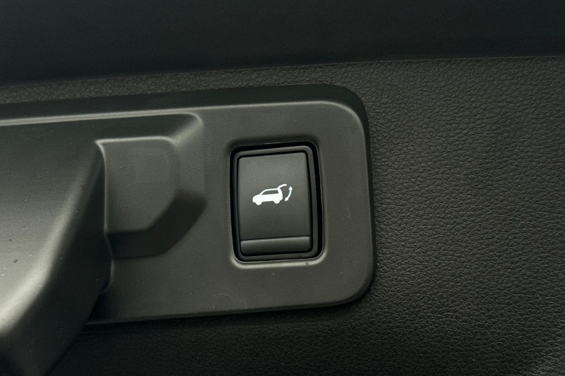 2024 (74) RENAULT RAFALE E-Tech FHEV Iconic Esprit Alpine 5dr Auto 4C 5217507