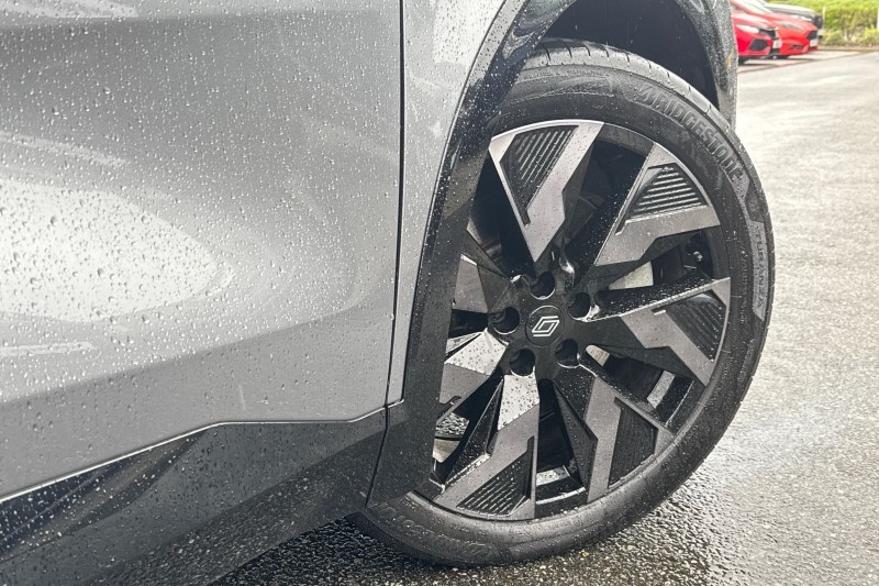 2024 (74) RENAULT RAFALE E-Tech FHEV Iconic Esprit Alpine 5dr Auto 4C 5217516