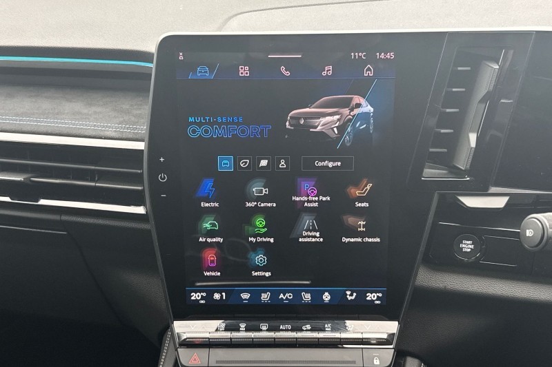 2024 (74) RENAULT RAFALE E-Tech FHEV Iconic Esprit Alpine 5dr Auto 4C 5217501