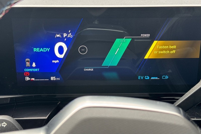 2024 (74) RENAULT RAFALE E-Tech FHEV Iconic Esprit Alpine 5dr Auto 4C 5217484