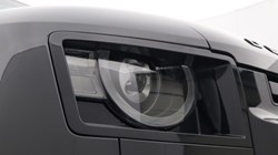 2023 (23) LAND ROVER DEFENDER 3.0 D300 X-Dynamic S 110 5dr Auto 5230527