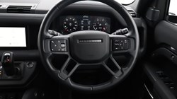 2023 (23) LAND ROVER DEFENDER 3.0 D300 X-Dynamic S 110 5dr Auto 5230542