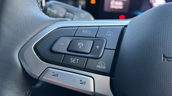 VOLKSWAGEN TIGUAN 2.0 TDI Match 5dr DSG 4913575