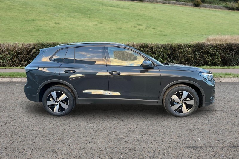  VOLKSWAGEN TIGUAN 2.0 TDI Match 5dr DSG 4913551