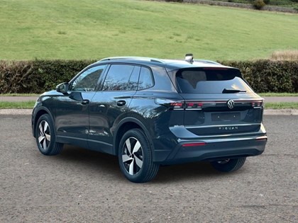 VOLKSWAGEN TIGUAN 2.0 TDI Match 5dr DSG