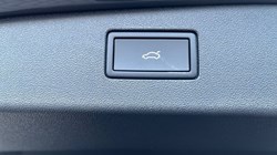 VOLKSWAGEN TIGUAN 2.0 TDI Match 5dr DSG 4913603