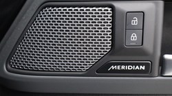 2023 (23) LAND ROVER DEFENDER 3.0 D300 X-Dynamic S 110 5dr Auto 5230546