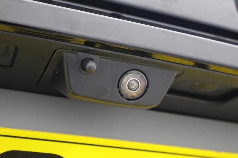 2020 (20) LAND ROVER RANGE ROVER EVOQUE 2.0 D180 R-Dynamic S 5dr Auto 5202740