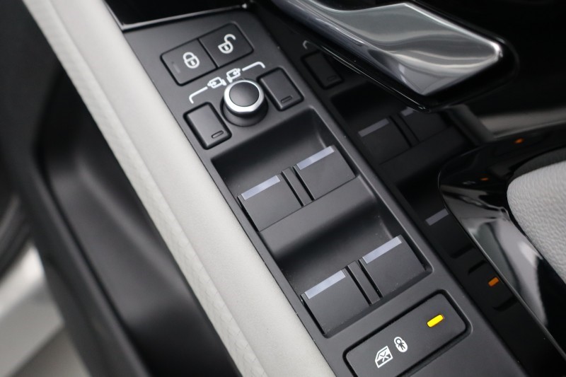 2020 (20) LAND ROVER RANGE ROVER EVOQUE 2.0 D180 R-Dynamic S 5dr Auto 5202748