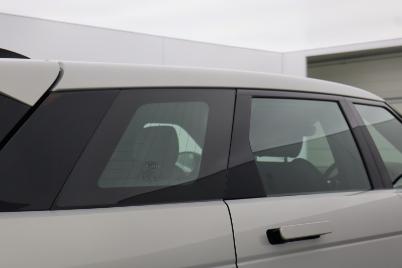 2020 (20) LAND ROVER RANGE ROVER EVOQUE 2.0 D180 R-Dynamic S 5dr Auto 5202735