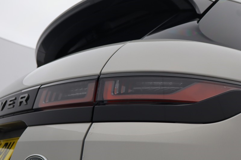 2020 (20) LAND ROVER RANGE ROVER EVOQUE 2.0 D180 R-Dynamic S 5dr Auto 5202736