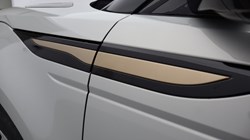 2020 (20) LAND ROVER RANGE ROVER EVOQUE 2.0 D180 R-Dynamic S 5dr Auto 5202729