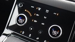 2020 (20) LAND ROVER RANGE ROVER EVOQUE 2.0 D180 R-Dynamic S 5dr Auto 5202768