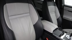 2020 (20) LAND ROVER RANGE ROVER EVOQUE 2.0 D180 R-Dynamic S 5dr Auto 5202751