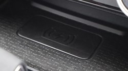 2024 (24) JAGUAR XF 2.0 D200 R-Dynamic HSE Black 5dr Auto 5197948