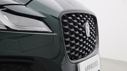 2024 (24) JAGUAR XF 2.0 D200 R-Dynamic HSE Black 5dr Auto 5197901