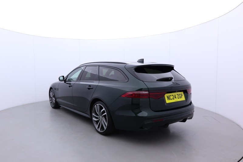 2024 (24) JAGUAR XF 2.0 D200 R-Dynamic HSE Black 5dr Auto