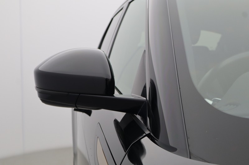 2021 (21) LAND ROVER RANGE ROVER EVOQUE 2.0 D200 R-Dynamic S 5dr Auto 5192560