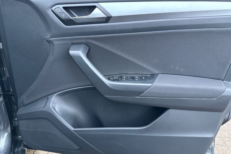  VOLKSWAGEN T-ROC 1.5 TSI Match 5dr DSG 4930435