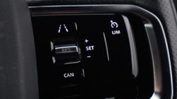 2021 (21) LAND ROVER RANGE ROVER EVOQUE 2.0 D200 R-Dynamic S 5dr Auto 5192591