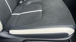 KIA SPORTAGE 1.6T GDi HEV GT-Line 5dr Auto 4935388