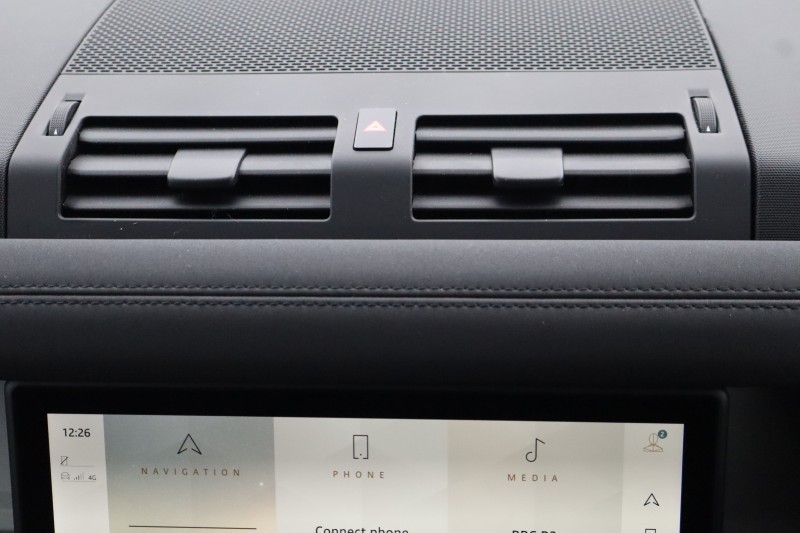 2023 (23) LAND ROVER COMMERCIAL DEFENDER 3.0 D250 Hard Top Auto 5208517