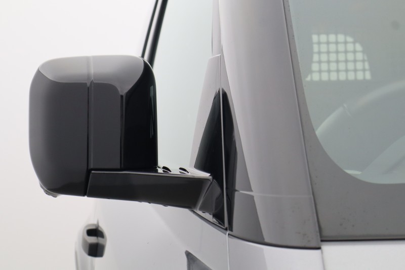 2023 (23) LAND ROVER COMMERCIAL DEFENDER 3.0 D250 Hard Top Auto 5208487