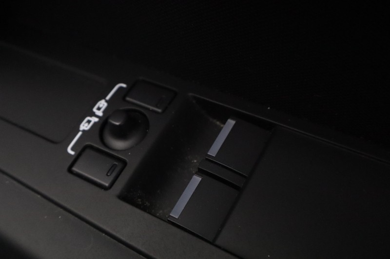 2023 (23) LAND ROVER COMMERCIAL DEFENDER 3.0 D250 Hard Top Auto 5208502