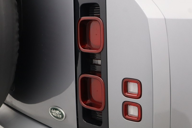 2023 (23) LAND ROVER COMMERCIAL DEFENDER 3.0 D250 Hard Top Auto 5208490