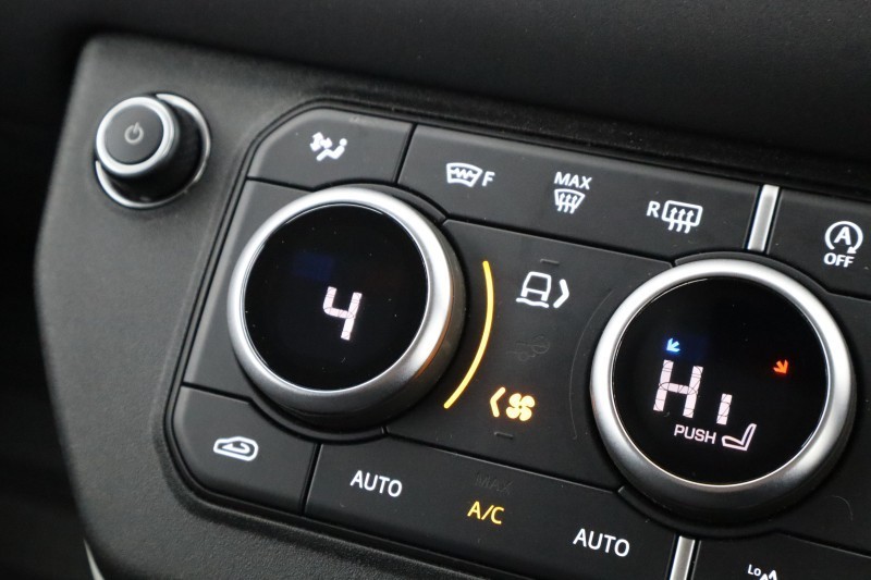 2023 (23) LAND ROVER COMMERCIAL DEFENDER 3.0 D250 Hard Top Auto 5208513