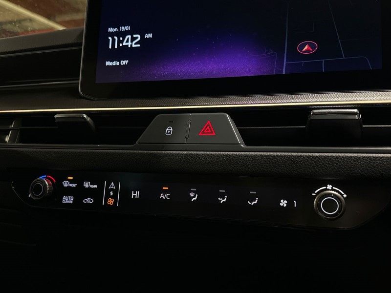  KIA STONIC 1.0T GDi 48V 113 GT-Line S 5dr DCT 4963925