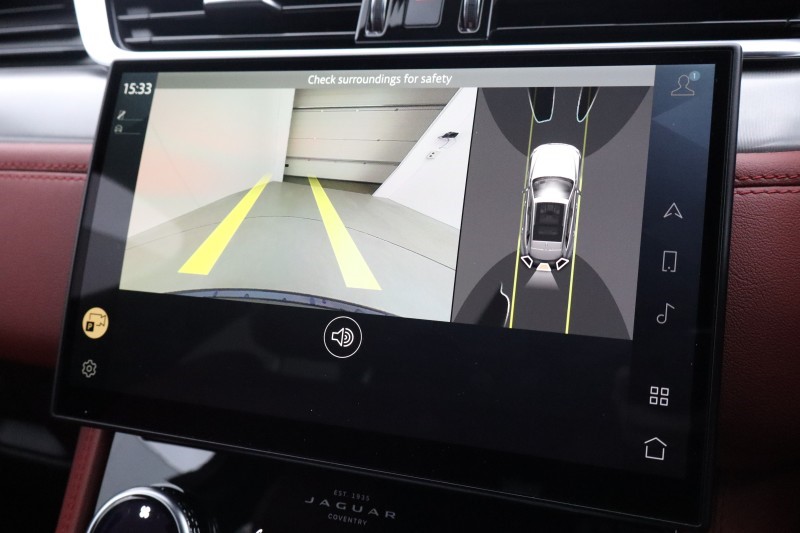 2022 (22) JAGUAR F-PACE 2.0 D200 R-Dynamic SE 5dr Auto AWD 5226286