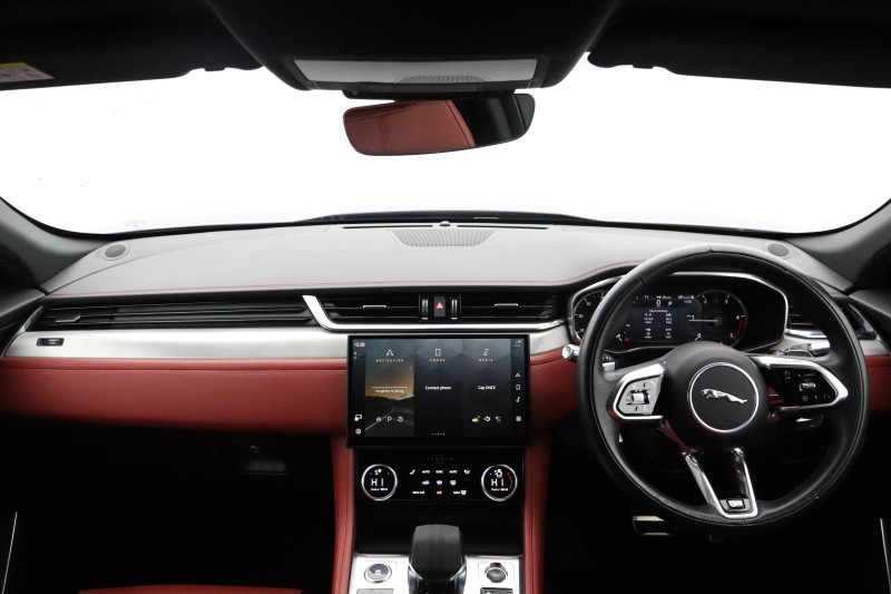 2022 (22) JAGUAR F-PACE 2.0 D200 R-Dynamic SE 5dr Auto AWD 5226268