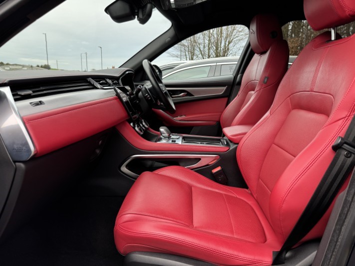 2022 (22) JAGUAR F-PACE 2.0 D200 R-Dynamic SE 5dr Auto AWD 5226581