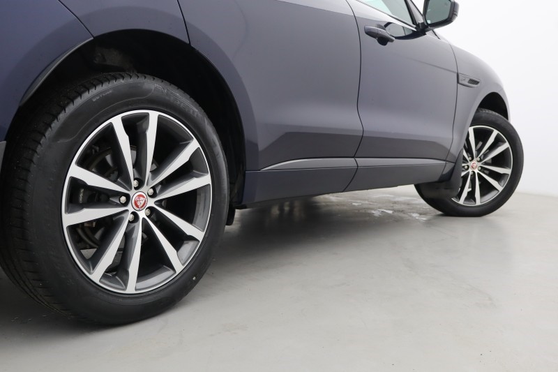 2022 (22) JAGUAR F-PACE 2.0 D200 R-Dynamic SE 5dr Auto AWD 5226253