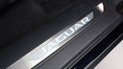 2022 (22) JAGUAR F-PACE 2.0 D200 R-Dynamic SE 5dr Auto AWD 5226261