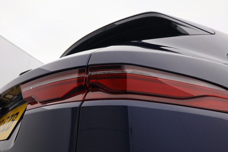 2022 (22) JAGUAR F-PACE 2.0 D200 R-Dynamic SE 5dr Auto AWD 5226239