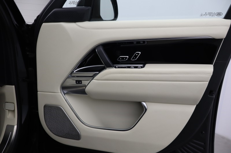 2022 (22) LAND ROVER RANGE ROVER 2.0 P400e Autobiography 4dr Auto 5220859