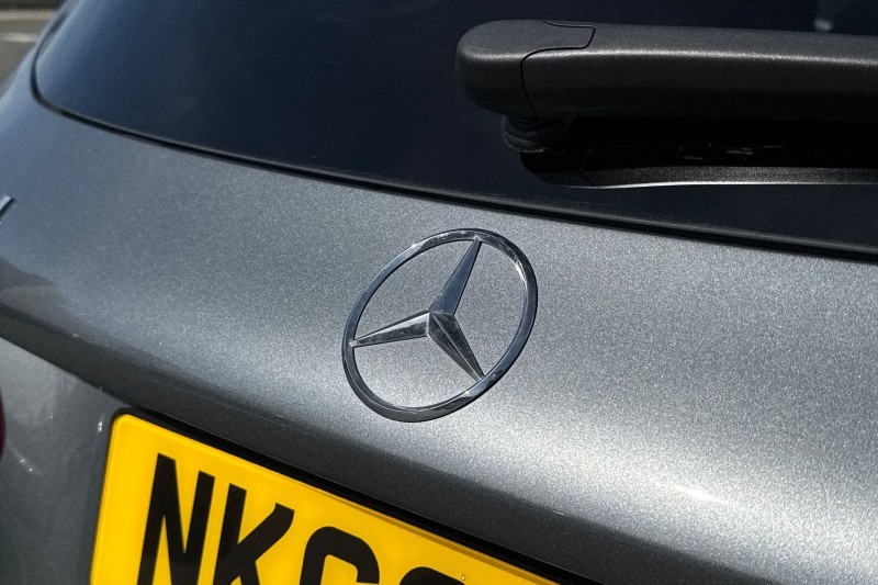 2019 (69) MERCEDES-BENZ GLC 220d 4Matic AMG Line 5dr 9G-Tronic 5263054