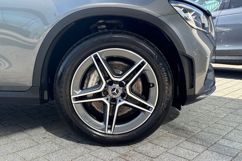 2019 (69) MERCEDES-BENZ GLC 220d 4Matic AMG Line 5dr 9G-Tronic 5263020