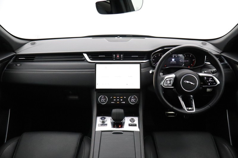 2023 (23) JAGUAR F-PACE 2.0 D200 R-Dynamic Black 5dr Auto AWD 5217442