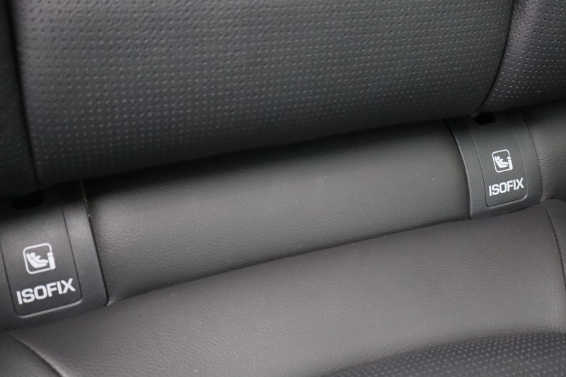 2023 (23) JAGUAR F-PACE 2.0 D200 R-Dynamic Black 5dr Auto AWD 5217440