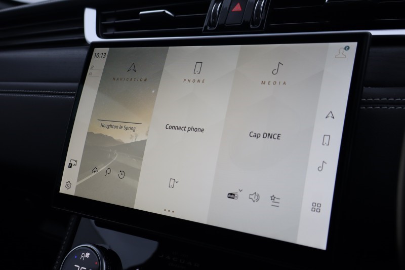 2023 (23) JAGUAR F-PACE 2.0 D200 R-Dynamic Black 5dr Auto AWD 5217457