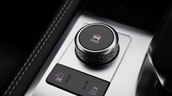 2023 (23) JAGUAR F-PACE 2.0 D200 R-Dynamic Black 5dr Auto AWD 5217467