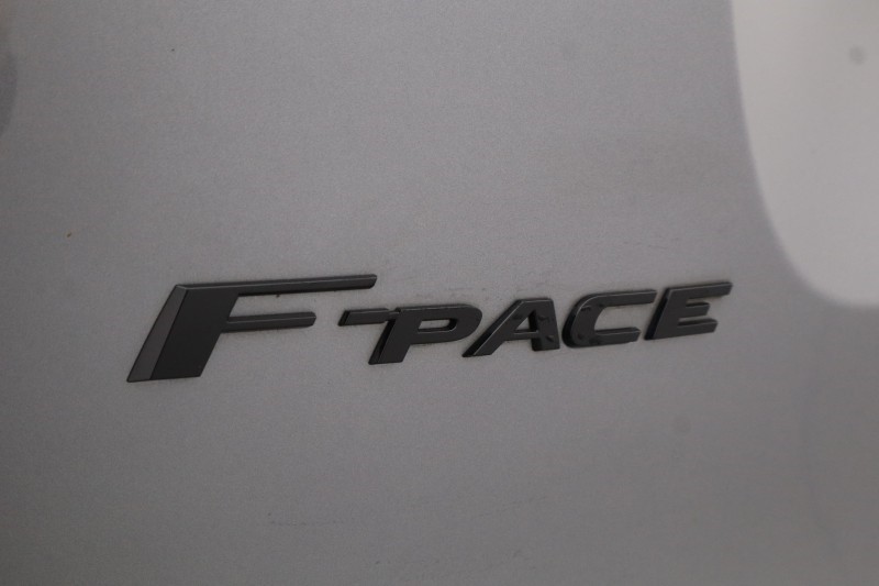 2023 (23) JAGUAR F-PACE 2.0 D200 R-Dynamic Black 5dr Auto AWD 5217430