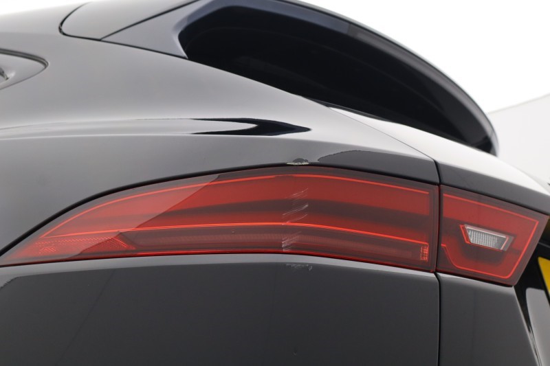 2019 (19) JAGUAR E-PACE 2.0 [200] R-Dynamic S 5dr Auto 5226377