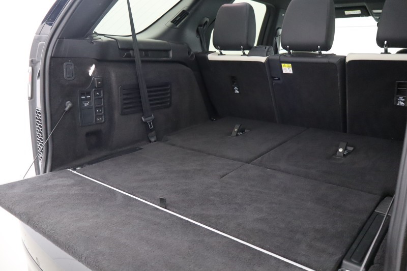 2023 (73) LAND ROVER DISCOVERY 3.0 D300 Dynamic HSE 5dr Auto 5238775