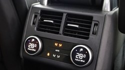 2023 (73) LAND ROVER DISCOVERY 3.0 D300 Dynamic HSE 5dr Auto 5238793